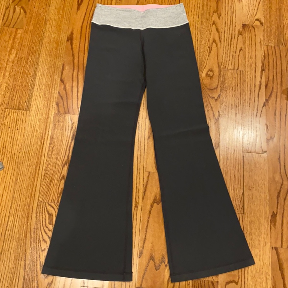 Lululemon reversible yoga pants